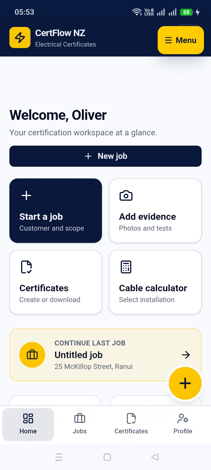 Aplicación móvil CertFlow mostrando el panel de trabajos y certificados